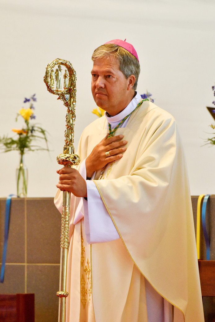 Mons. Robert Mutsaerts